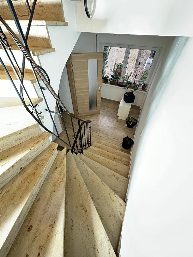 Ferienwohnung Apolo Münstermaifeld Екстериор снимка